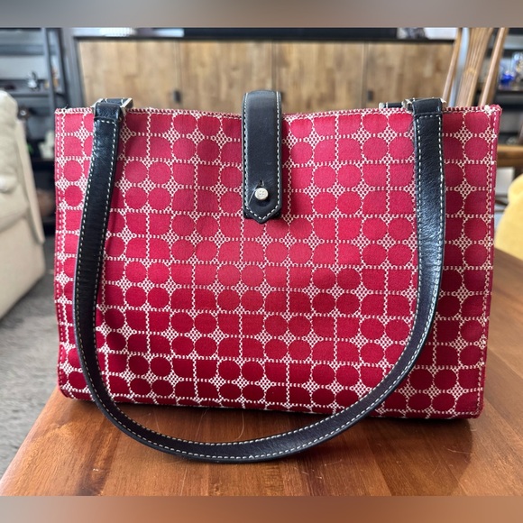 kate spade Handbags - Vintage Kate Spade Classic Handbag